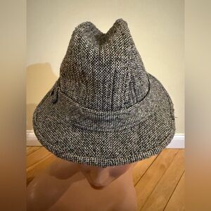 Stylish Gray Tweed Fedora for Men